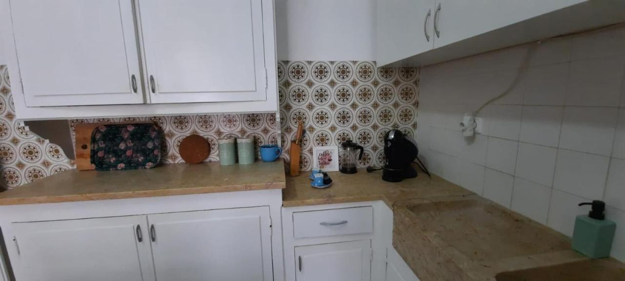 Sunny Terrace Apt, Close To Downtown! 2 Bedroom Flat ลิสบอน ภายนอก รูปภาพ