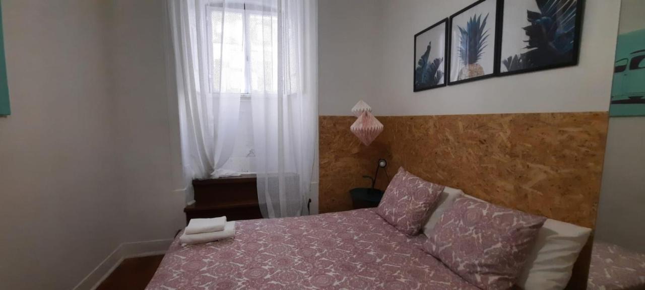 Sunny Terrace Apt, Close To Downtown! 2 Bedroom Flat ลิสบอน ภายนอก รูปภาพ